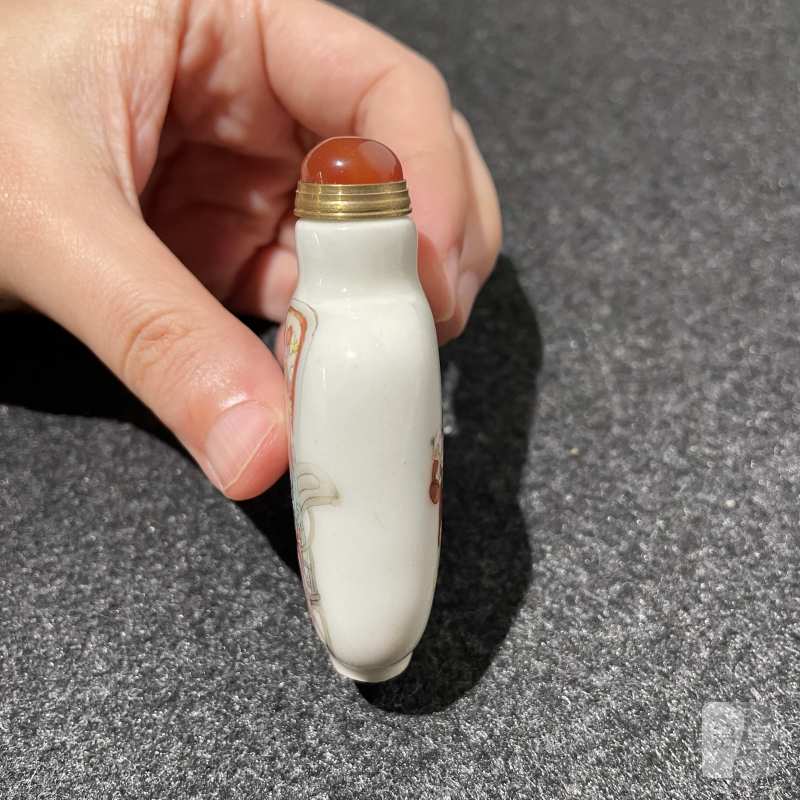 清道光 御制粉彩窦燕山教五子图鼻烟壶 - 图7